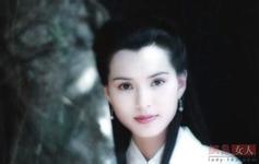 slot daftar Shen Xingzhi dengan serius menatap Yu Luan dan pria di sampingnya lagi.